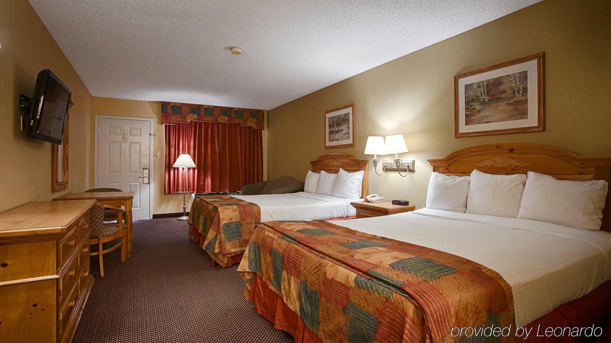 Baymont By Wyndham Terrell Hotel Kültér fotó